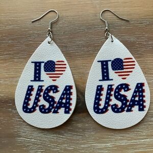 Pair Red White & Blue I love USA Star Flag Earrings Tear Drop ear rings American